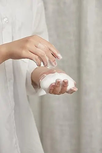 HUECALM Pure & Balancing Feminine Wash, Low pH Balance, Vegan, Korean Beauty Product HUECALM Au supplements