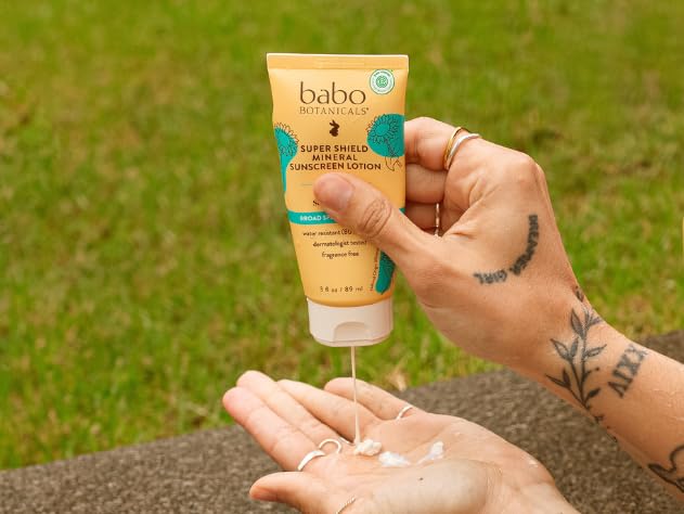 Babo Botanicals Sheer Mineral Sunscreen Lotion SPF 50 with 100% Mineral Active Ingredients for Babies, Kids or Extra Sensitive Skin, Lightweight