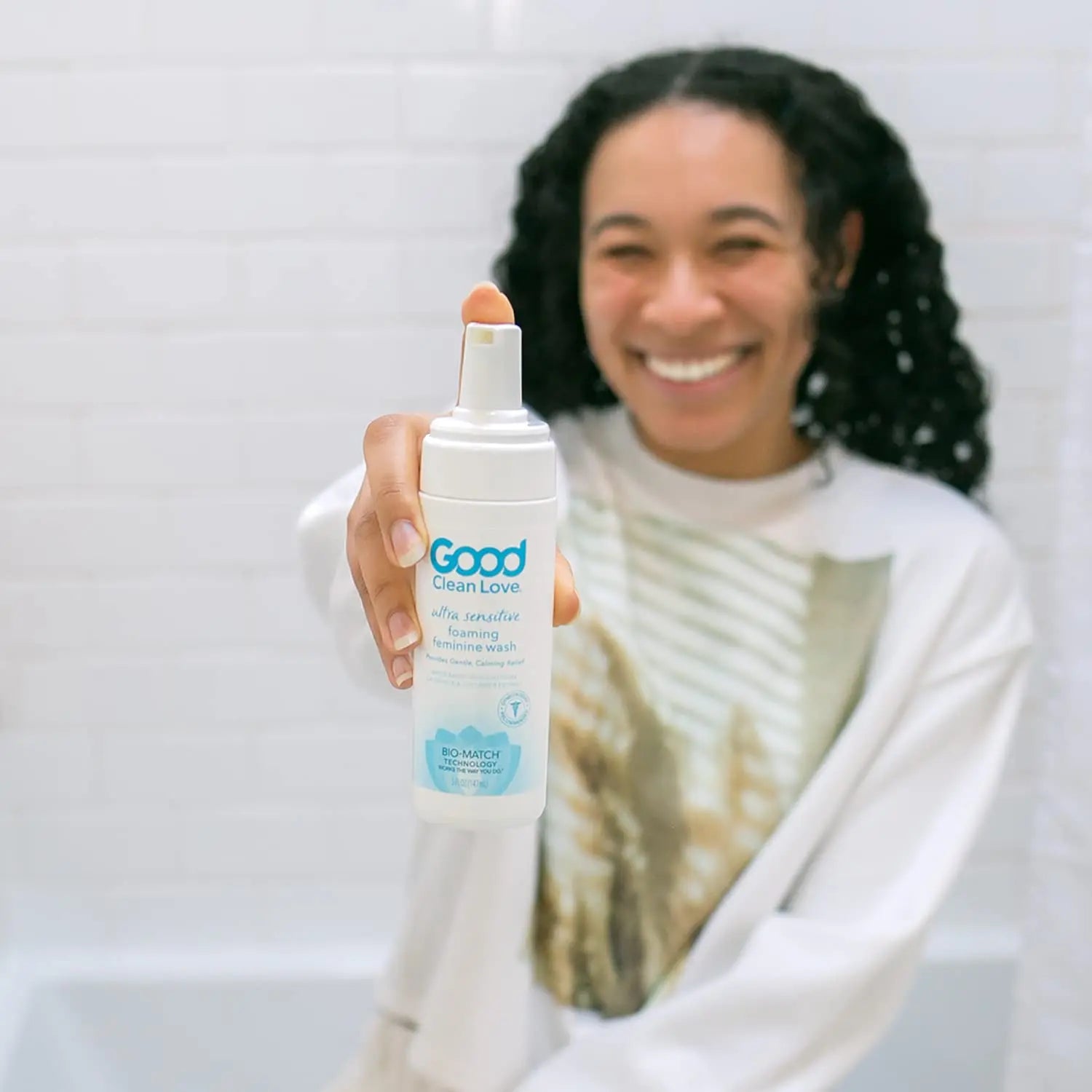 Good Clean Love Ultra Sensitive Foaming Feminine Wash, pH-Balanced Vaginal Soap for Women Good Clean Love Au supplements