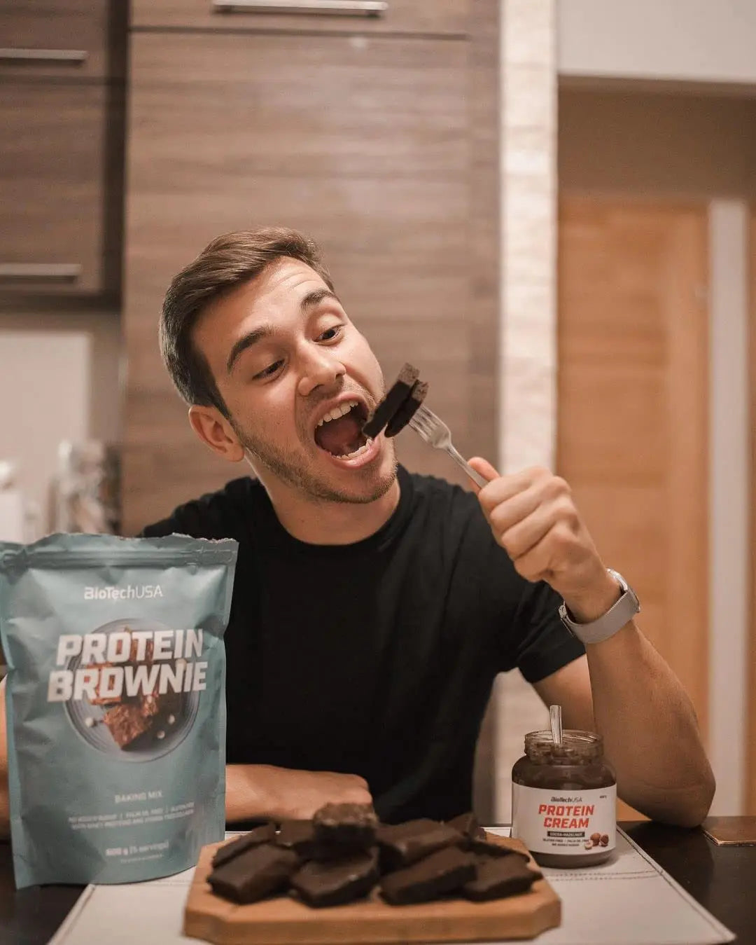 BioTechUSA Protein Brownie, Baking Mix with Collagen, whey proteins and sweeteners. 600 g, Chocolate BioTechUSA Au supplements
