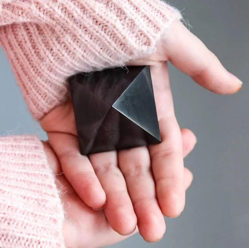 KARELIANMASTERS Shungite Stones Pyramid and Sticker for Phone Set - Crystal Healing Protection KARELIANMASTERS Au supplements