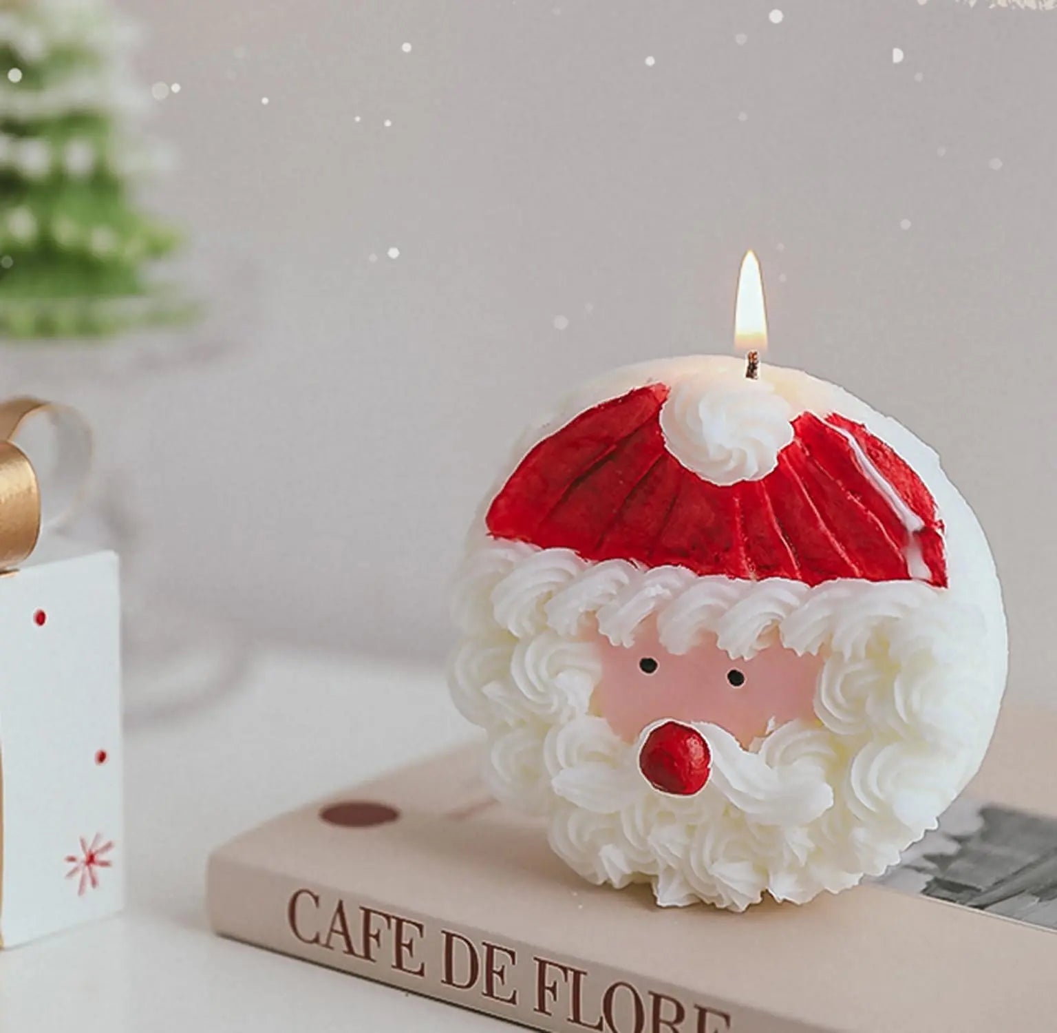 Christmas Cake Scented Candle,110G Handmade Aroma Soy Wax Santa Claus Decorative Candle T-shin Au supplements