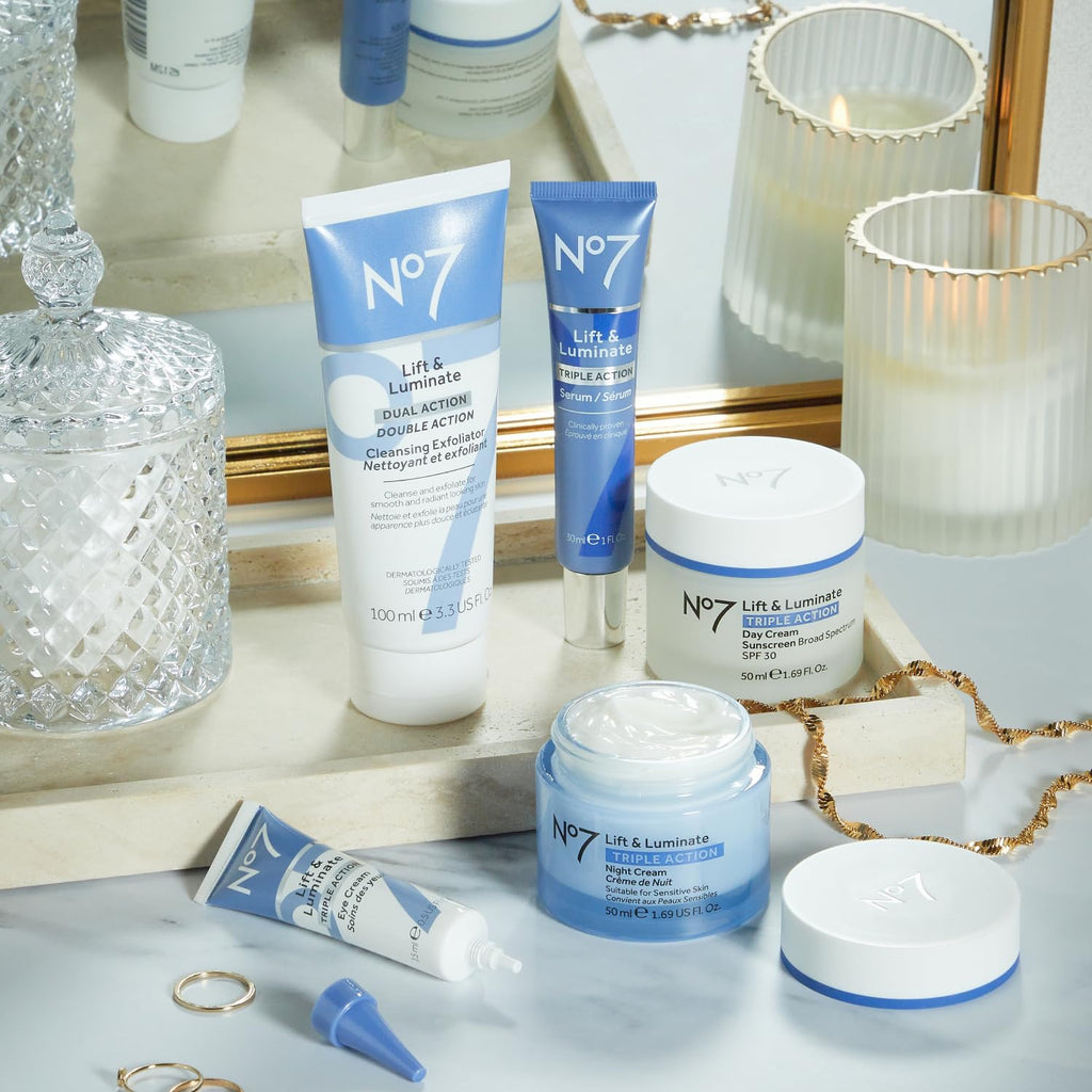 No7 Lift & Luminate Dual Action Cleansing & Exfoliating Face Wash - Gentle Face Exfoliator with Vitamin C, E & B5