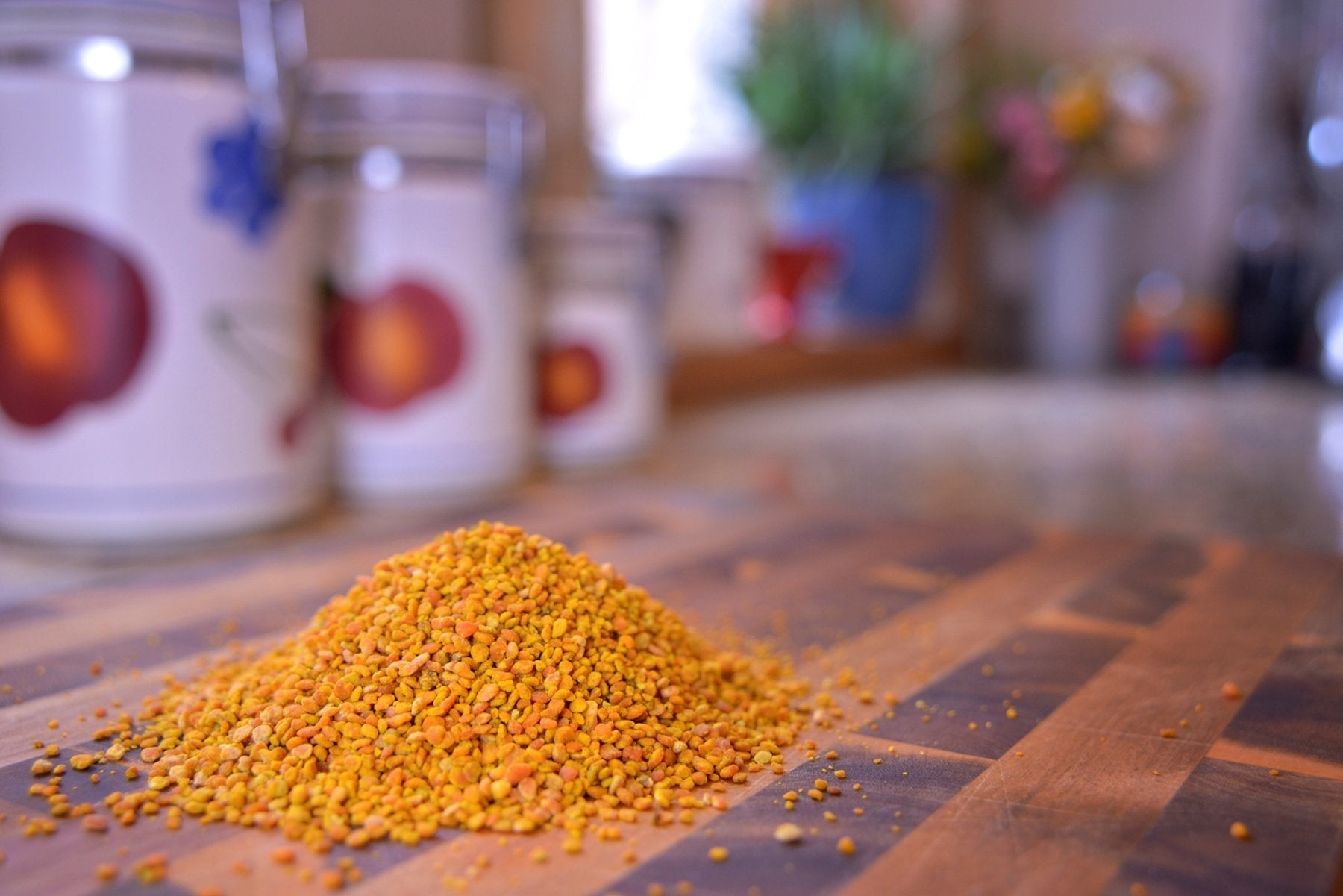 Greenbow Organic Bee Pollen - 100% USDA Certified Organic, Non-GMO, Halal, Kosher Certified, Pure & Natural Bee Pollen - Superfood Packed with Proteins