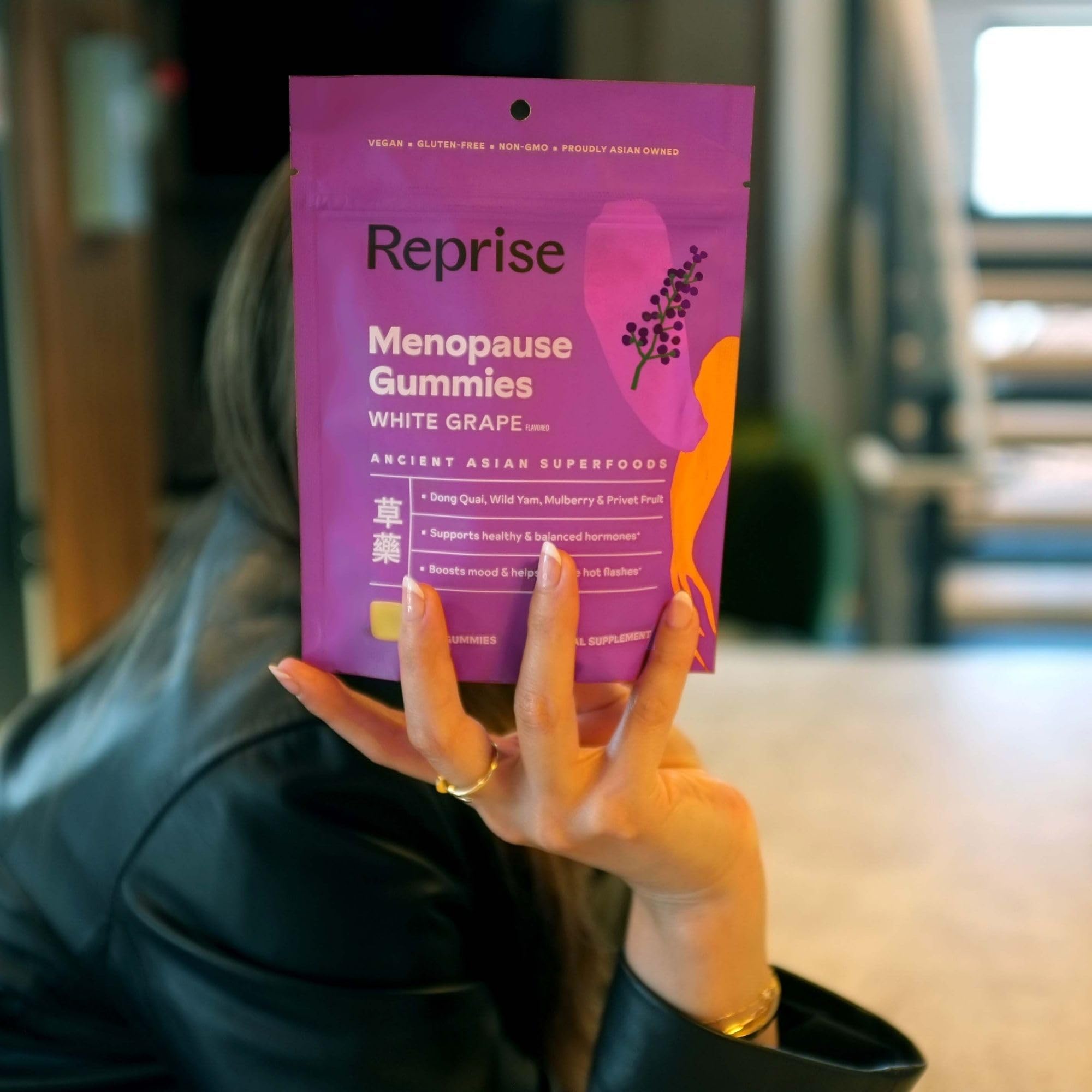 Menopause Gummies for Women | Healthy, Balanced Hormones | Reduce Hot Flashes, Night Sweats | Boosts Mood, Vitality, Energy| Dong Quai, Wild Yam, Mulberry, Privet Fruit | Low Sugar Chews, 60 Gummies Reprise Au supplements
