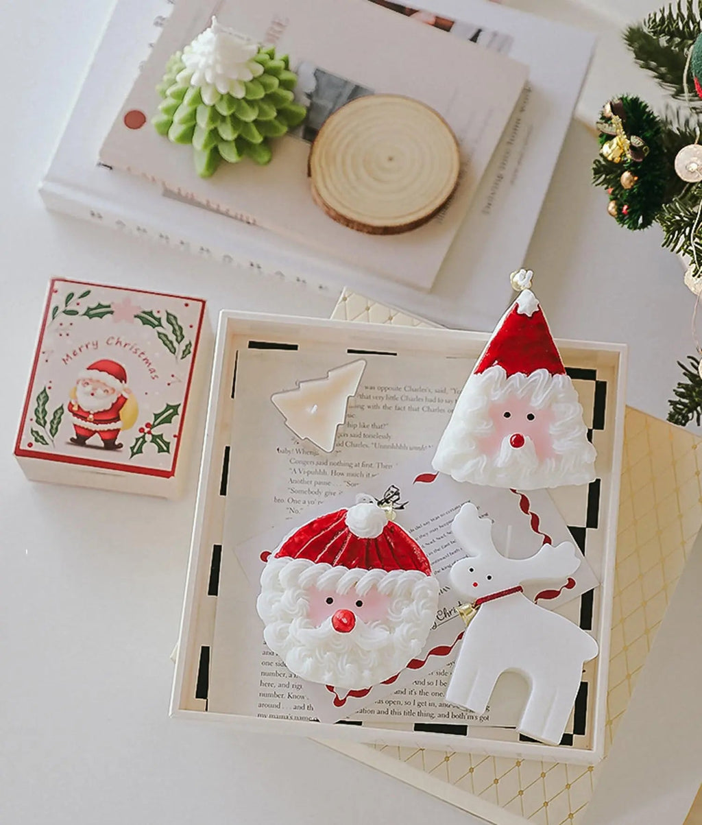 Christmas Cake Scented Candle,110G Handmade Aroma Soy Wax Santa Claus Decorative Candle T-shin Au supplements
