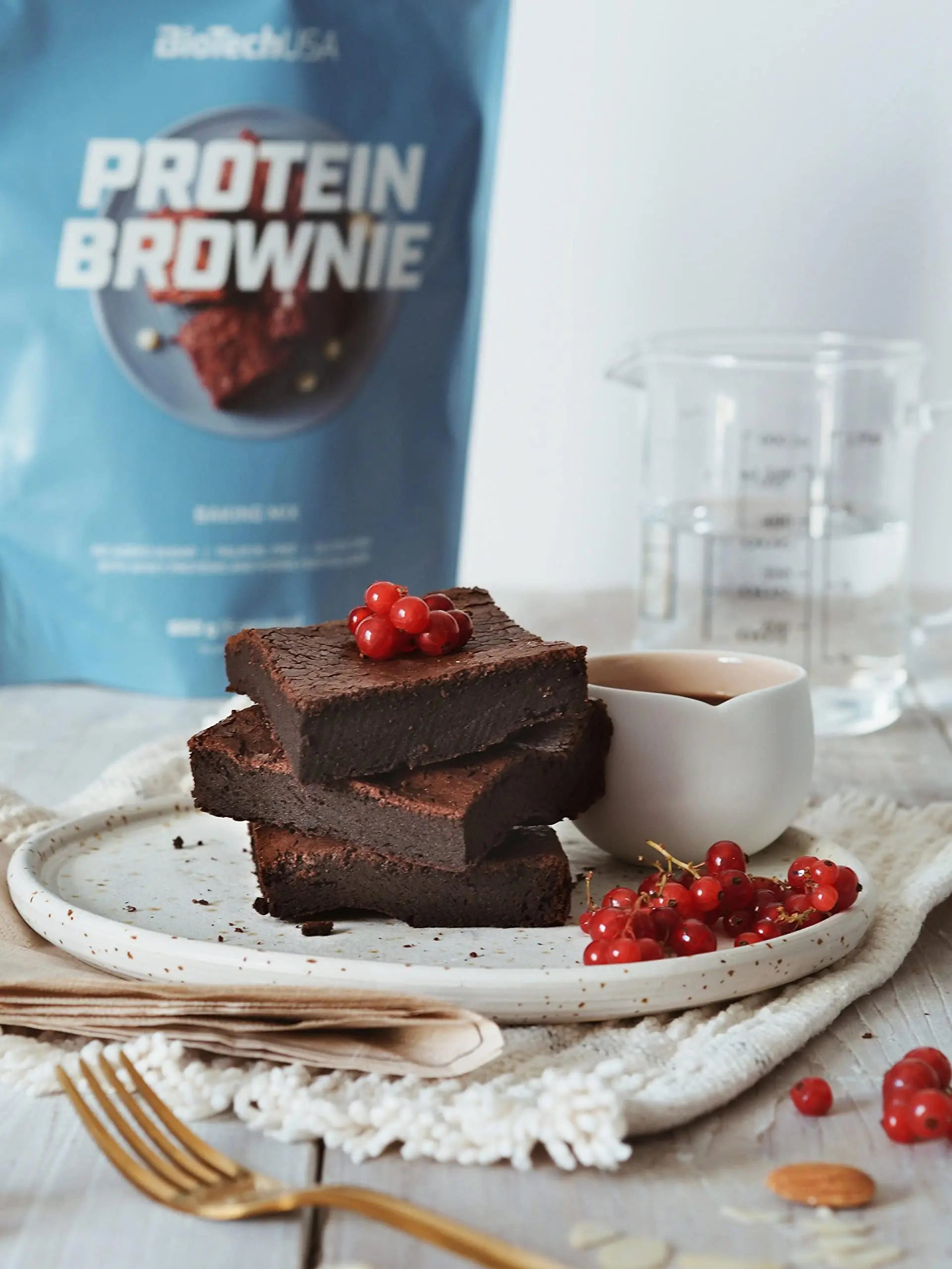 BioTechUSA Protein Brownie, Baking Mix with Collagen, whey proteins and sweeteners. 600 g, Chocolate BioTechUSA Au supplements
