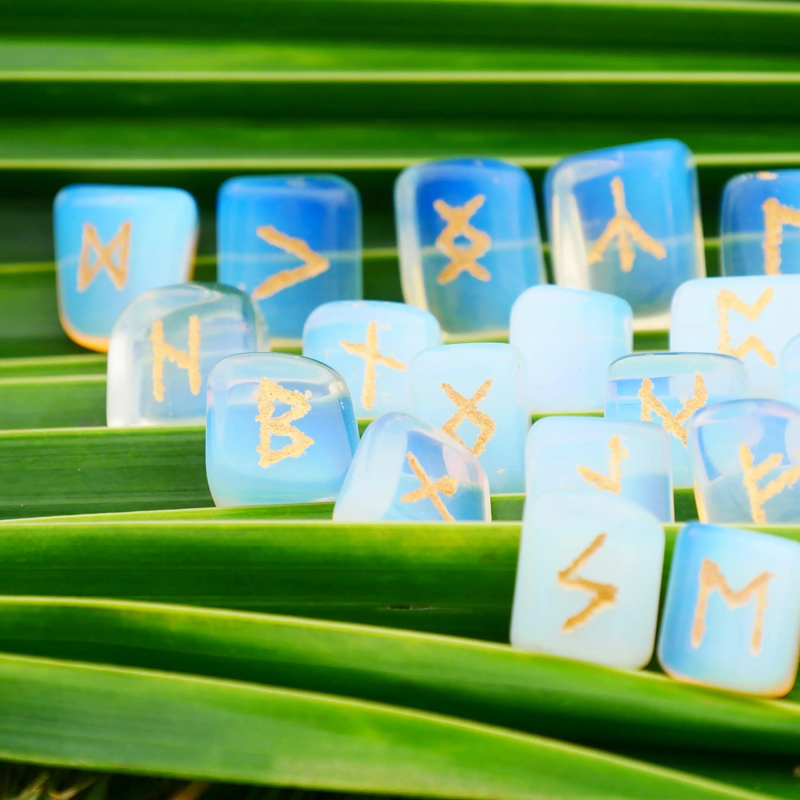 Opalite Rune Stone - Rune Set - Engraved Elder Futhark Alphabet Symbols - Witchcraft Crystals QUIPSA Au supplements