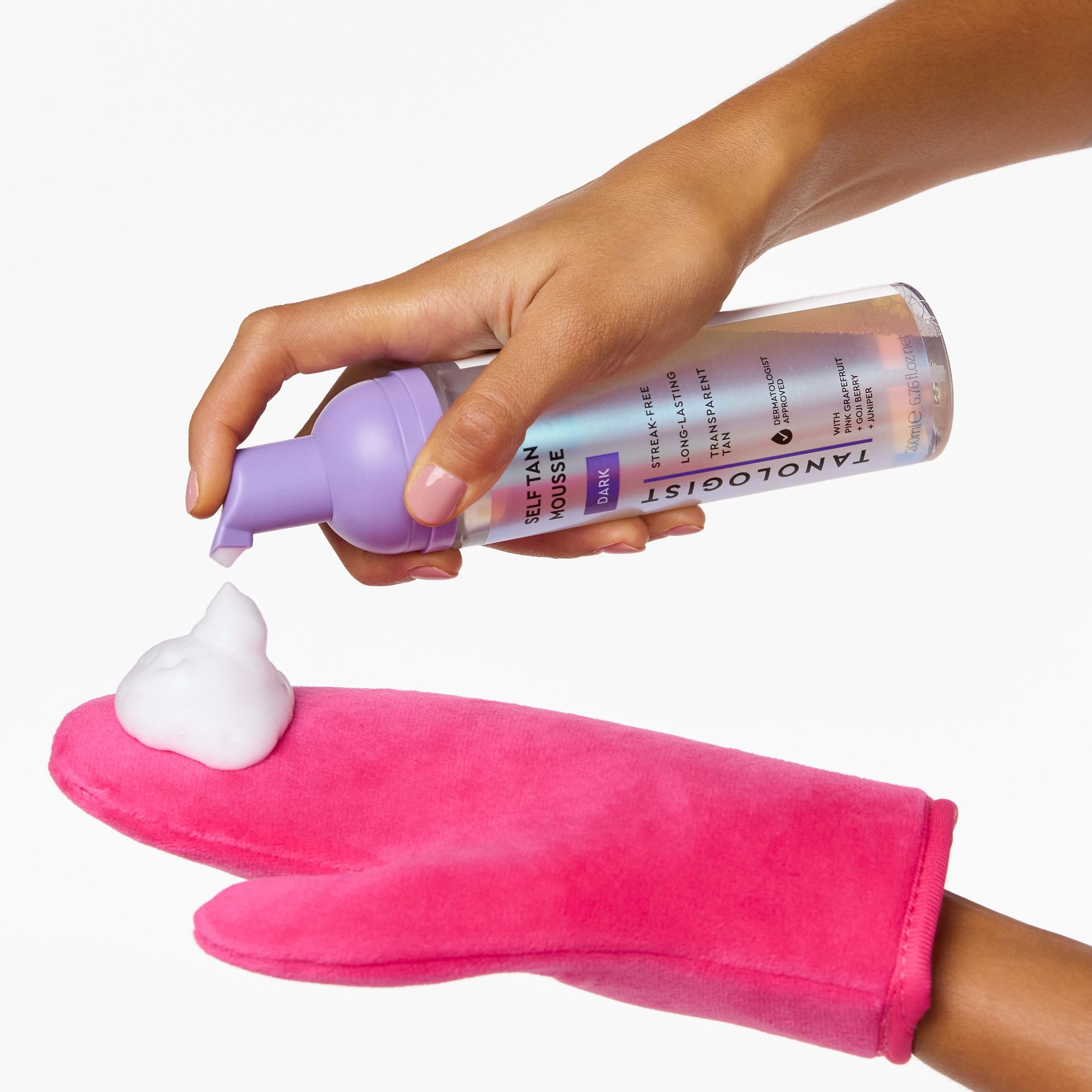 Tanologist Medium Self Tan Mousse, Self-Tanning Mousse, Streak-Free, Natural Glow, No Fake Tan Smell Or Orange Tone, Long Lasting