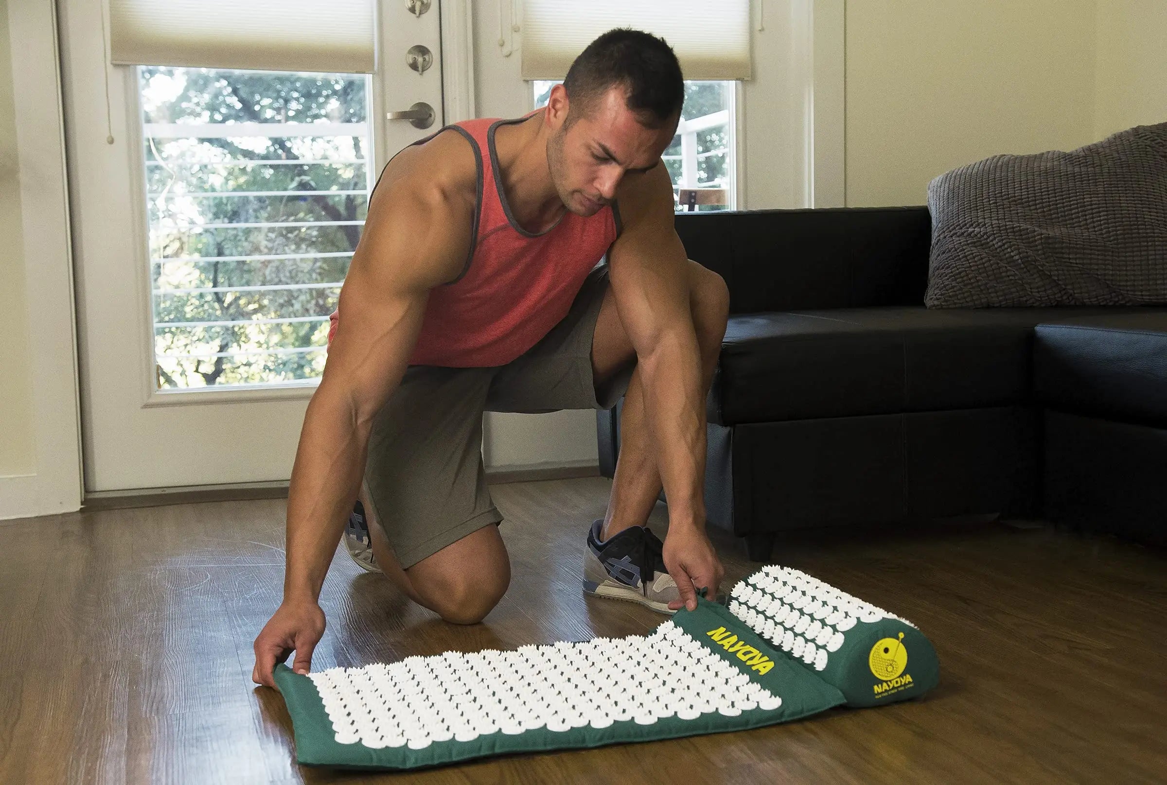 NAYOYA Neck and Back Pain Relief - Acupressure Mat and Neck Pillow Set - Relieves Stress and Sciatic Pain NAYOYA Au supplements