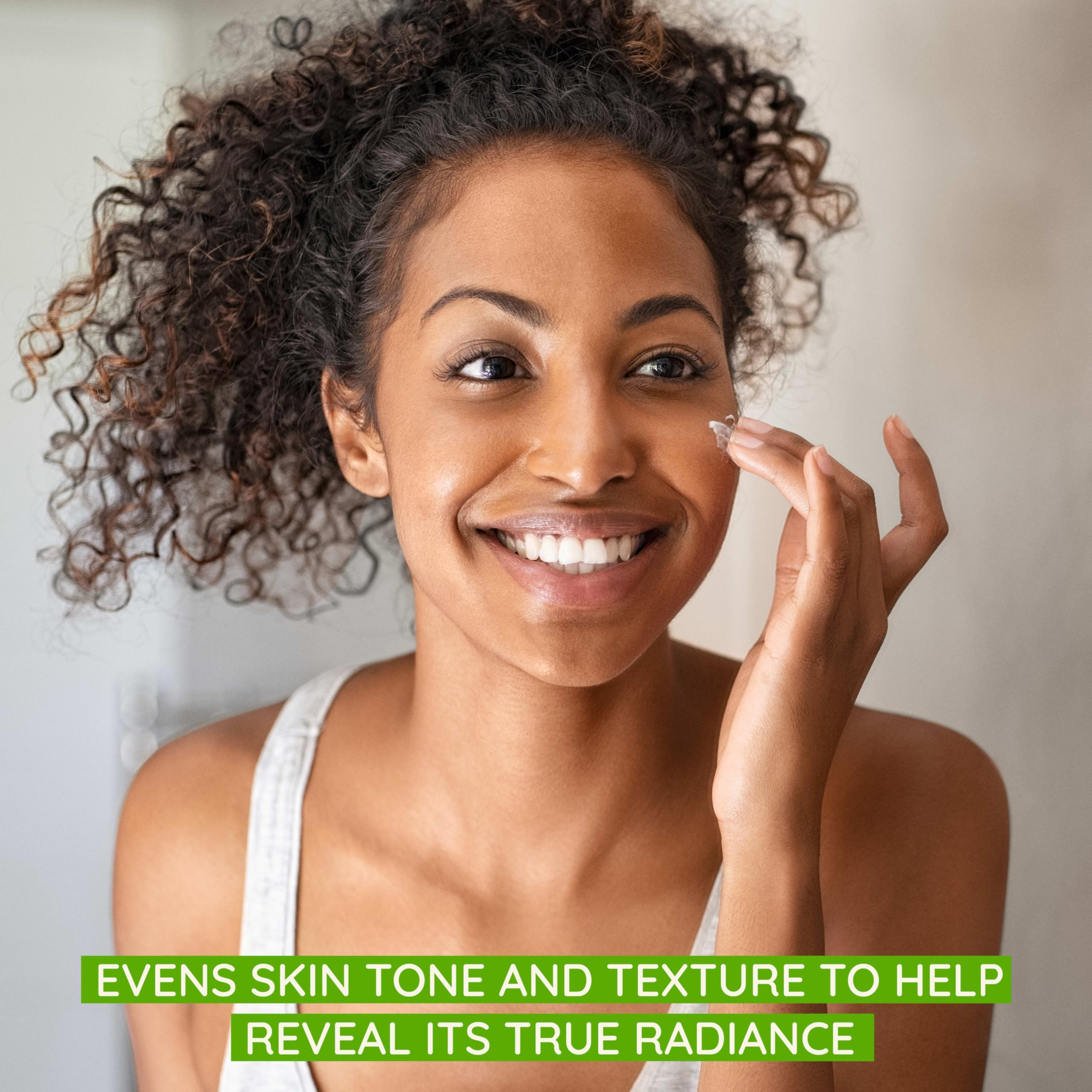 Aveeno Positively Radiant Clear Complexion Face Moisturizer, Acne Facial Moisturizer with Soy and Salicylic Acid for Oily Skin, Hypoallergenic Formula
