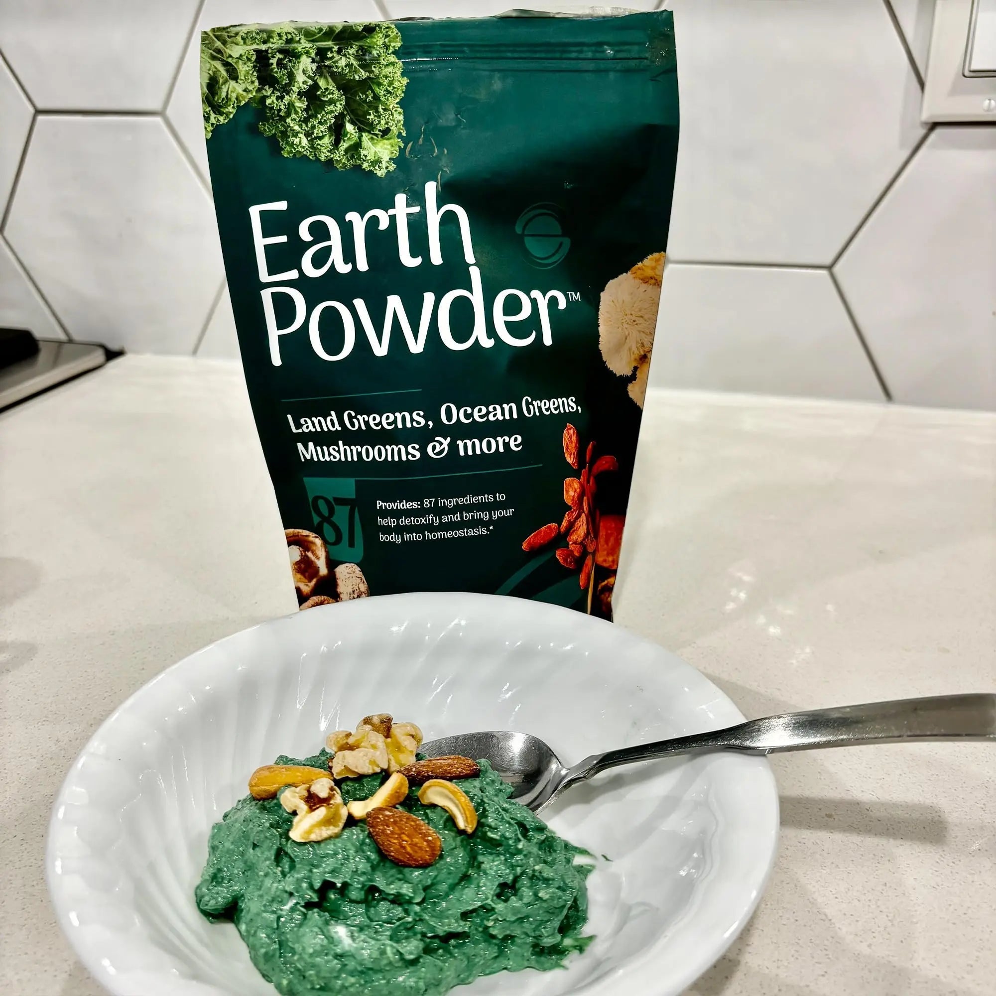 Earth Powder Daily Foundational Nutrition Supplement with 28 Greens & 10 Mushrooms | 87 Nutrients for Energy, Gut Health & Mental Clarity - TrustMedUSA