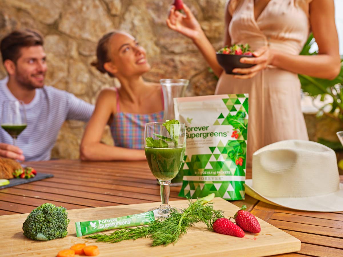 Forever Living - Forever Supergreens - Blend for Your Active Lifestyle - Supercharge Your Day w/Over 20 Powerful Greens and Superfoods. - 30 Packets - TrustMedUSA