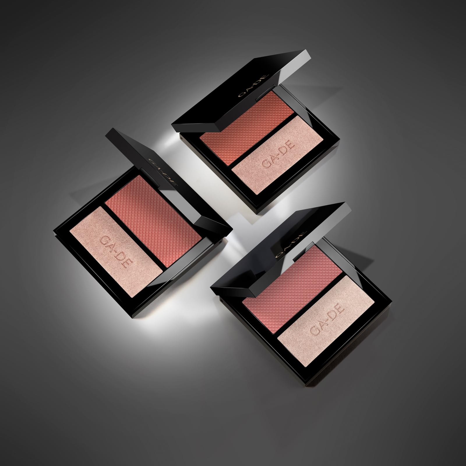 GA-DE Velveteen Blush and Shimmer Duet, 50 - Formulated with Micronized Pearls and Pigments for Sculpting Face and Décolleté - Paraben-Free - 0.26 oz - TrustMedUSA
