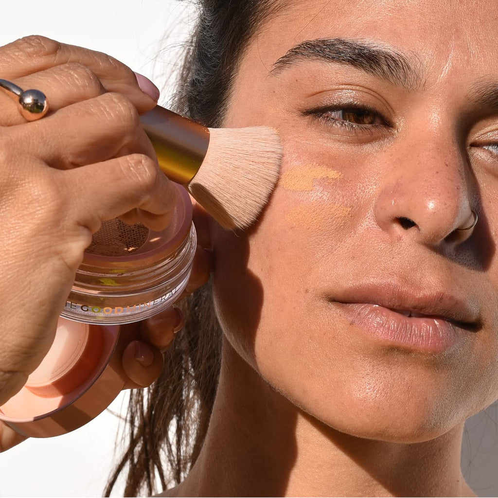 Iconic Flat Blending Brush - The Good Mineral | Best Brush for Loose Powder | Vegan - Maple Wellness Supplements