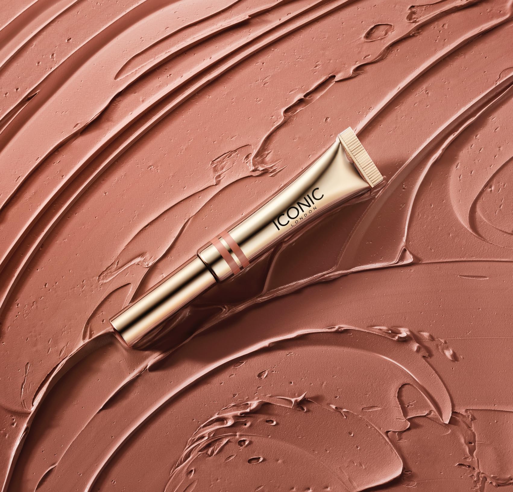 ICONIC LONDON Cloud Kiss Matte Lip Mousse | Matte Liquid Lip Colour, Cruelty-Free, Vegan Makeup, Show Off - Maple Wellness Supplements