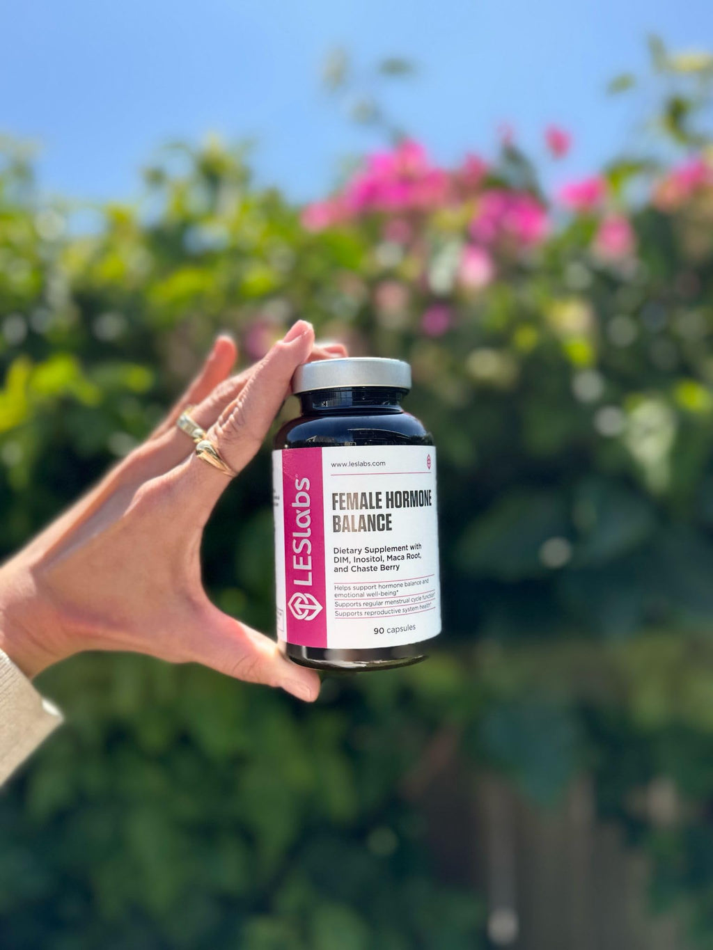 LES Labs Female Hormone Balance Supplement – Hormone Support for Women with Inositol, DIM, Vitex, Chaste Tree, Vitamin B6 & Folate – Menstrual Cycle & Fertility Support – 90 Capsules – Non-GMO - TrustMedUSA