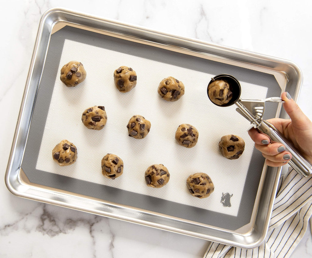 Nordic Ware Naturals Half Sheet Pan, Deluxe Silicone Liner and Cooling Rack, Cookie or Roasting Bakers Set - TrustMedUSA