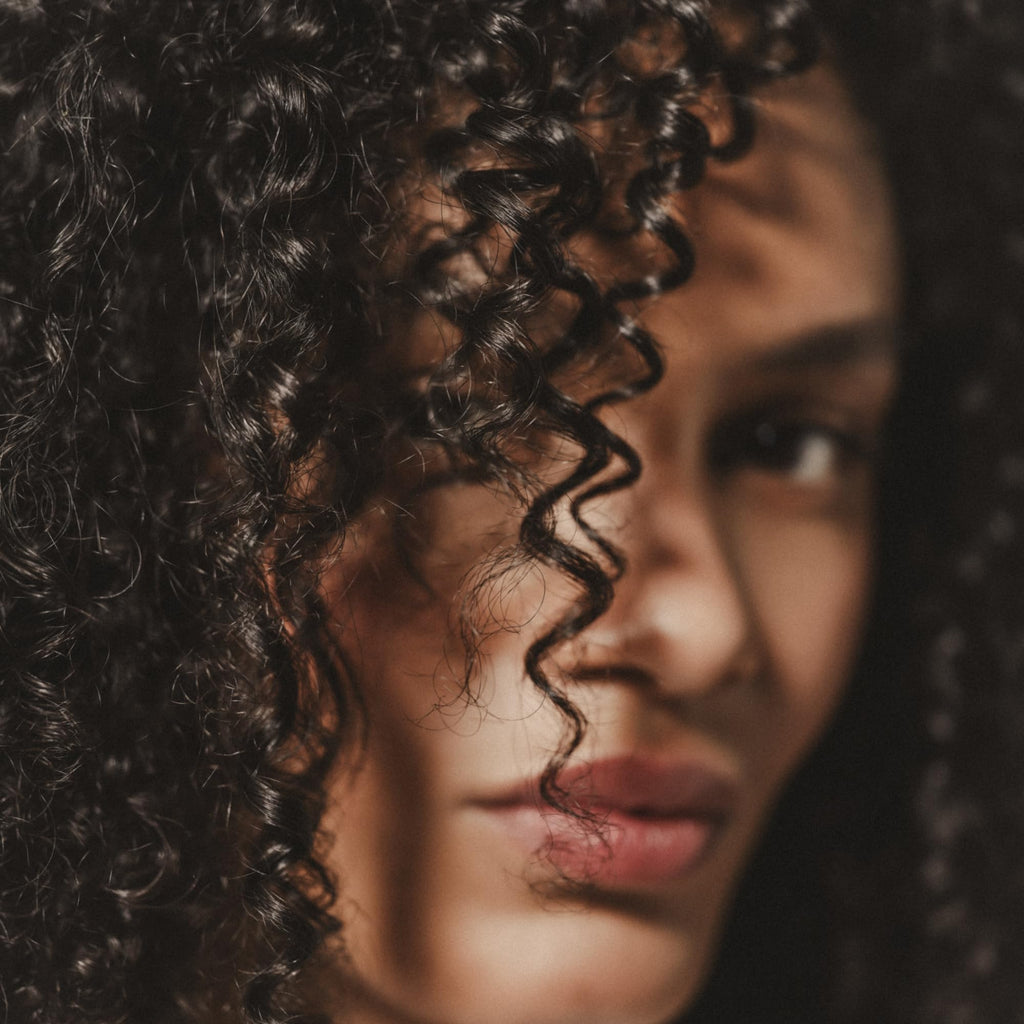 Sisley Paris Curl Care Cream - 150 mL - Nourishes & Defines Curly to Tightly Curled Hair - 24-Hour Anti-Frizz & Anti-Humidity Protection - Provides Long-Lasting Hold - TrustMedUSA